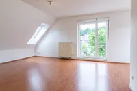 Wohn-/ Esszimmer