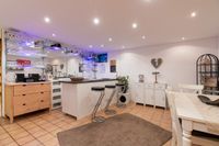 Bar im Untergeschoss