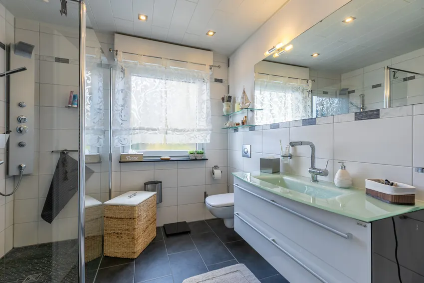 Tolles Duschbad