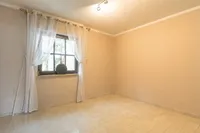 Schlafzimmer II
