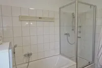 Bad mit Dusche