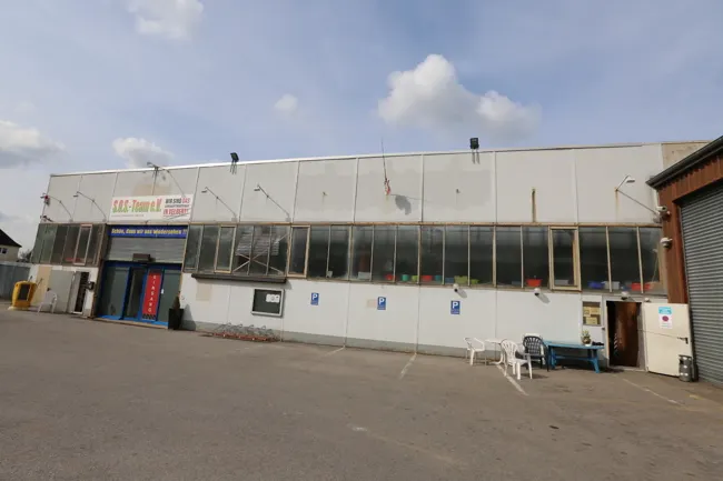 Gewerbehalle