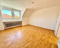 Großzügiges Schlafzimmer