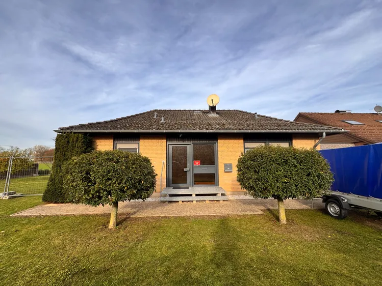 Real Estate Title Image Background