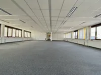 großer Büroraum mitte / Büro II