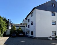 Schönes Wohn- und Geschäftshaus im Herzen von Solingen-Merscheid