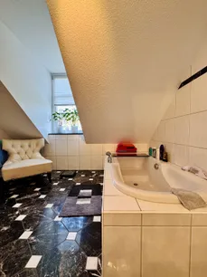Bad ensuite Dachgeschoss