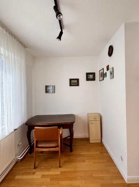 Gäste-/Arbeitszimmer