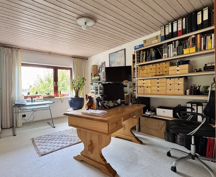 zusaBüro (zusammengelegt mit Eltern Obergeschoss)