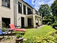 Tolle Lage! Großzügige 3-Zimmer-Wohnung mit Terrasse, Garten und Blick ins Grüne in Haan.