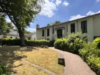 Tolle Lage! Großzügige 3-Zimmer-Wohnung mit Terrasse, Garten und Blick ins Grüne in Haan.