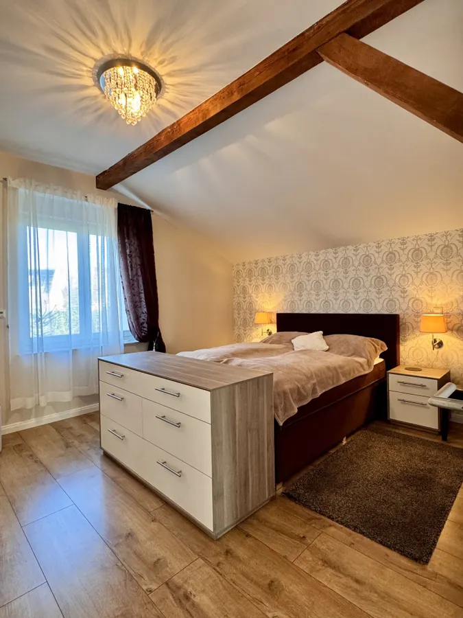 Raum 5 Schlafzimmer OG