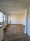 Blick von Küche zum Essbereich