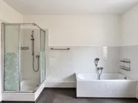 Großzügige Altbauwohnung mit Balkon und flexiblem Grundriss in Hilden