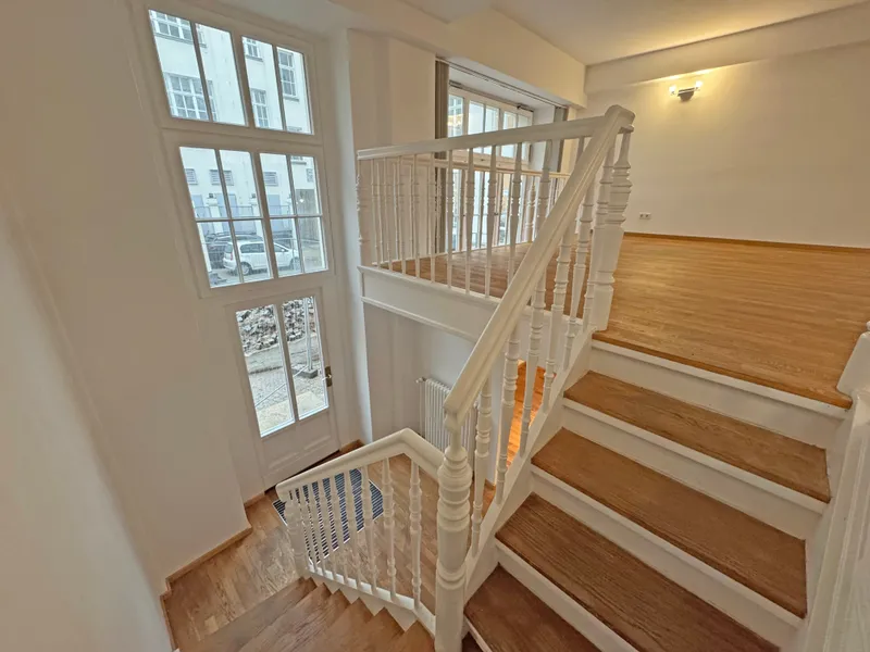 Kurf&uuml;rstenhaus im Nikolai-Viertel mit Parkm&ouml;glichkeiten – provisionsfrei