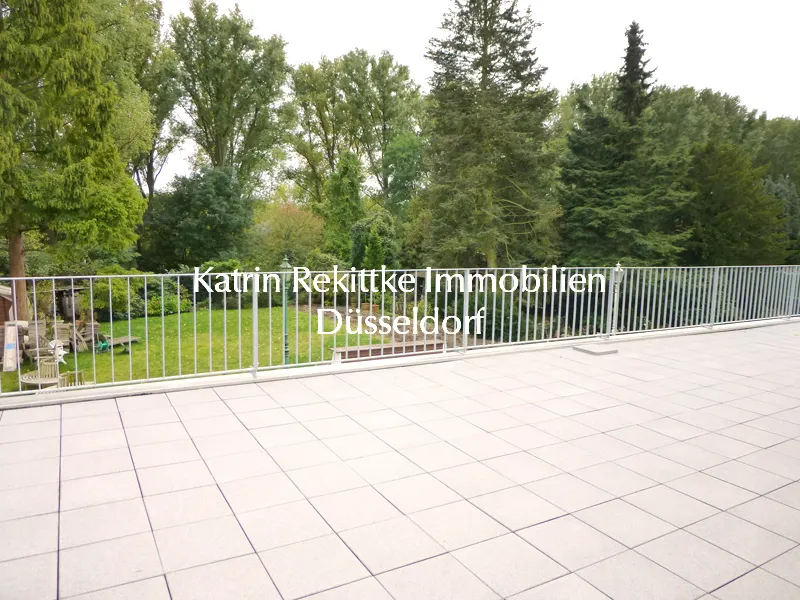 ☀️ SUPER-SOMMER-SONNENTERRASSE ☀️ MAISONETTE-WOHNUNG IN URDENBACH 🏡 RUHIG, GRÜN & MIT PKW-STELLPLATZ 💗 - Photo 5