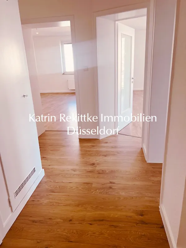 💖 IM HERZEN VON OBERKASSEL 💖 GROßZÜGIGE, HELLE 3 ZIMMER - GANZ NAH ZUM RHEIN ❤️ ❣️ - Photo 5