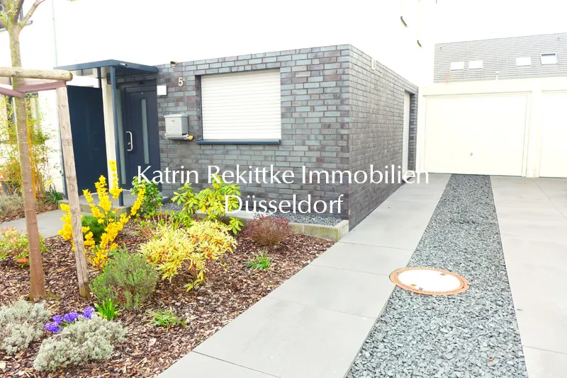 Real Estate Title Image Background