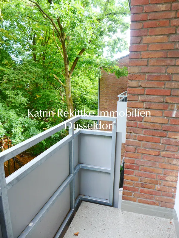 💖ERSTSTBEZUG NACH SANIERUNG! HELLE 3 ZIMMER - BALKON - TOP NEUES BAD - IN GRÜNER LAGE VON GARATH💖 - Photo 5