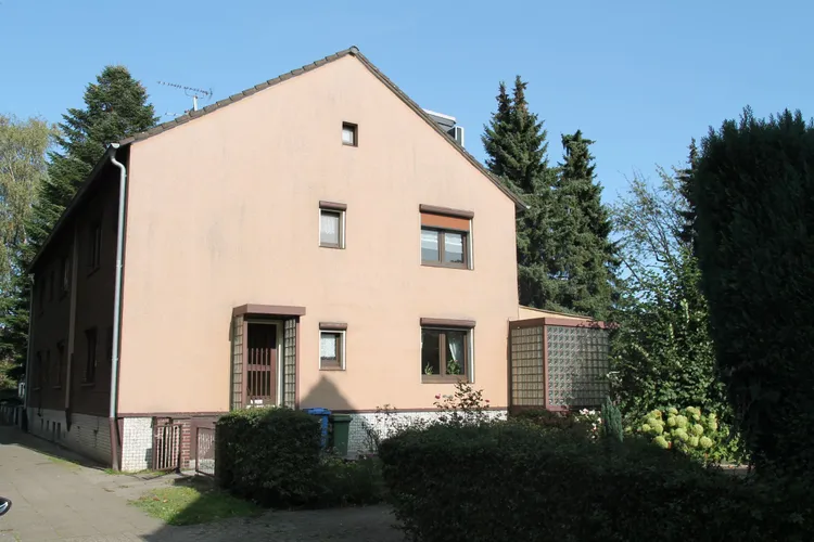 Doppelhaushälfte mit großem Garten in OberhausenBorbeck Thomas Dietz