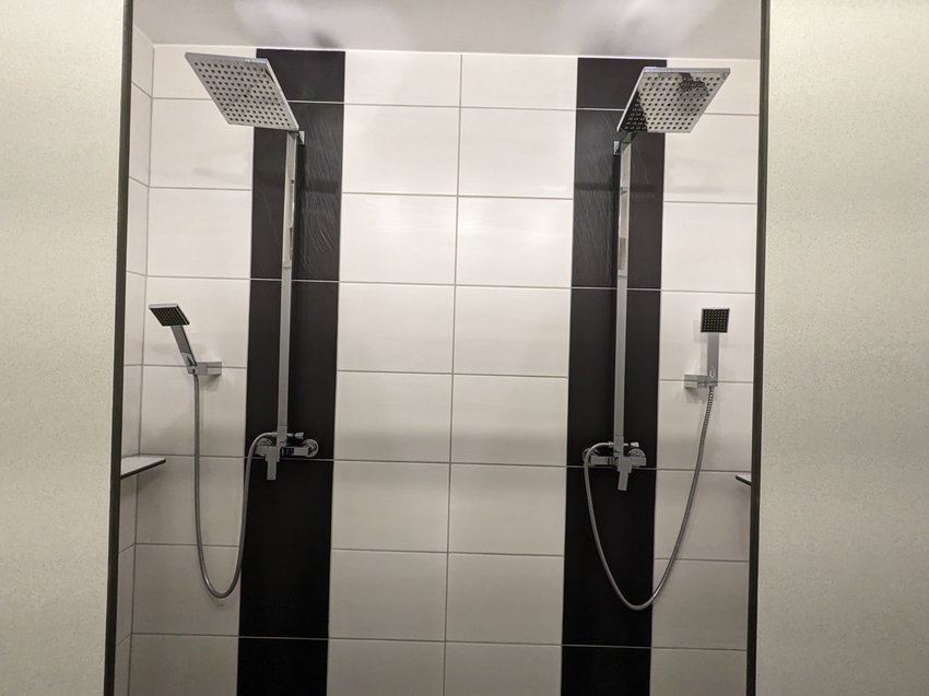 Moderne Duschen...