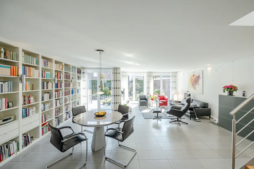 Wohn/-Esszimmer