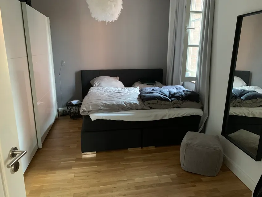 Ein Schlafzimmer