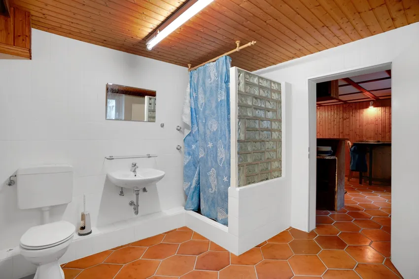 Badezimmer KG