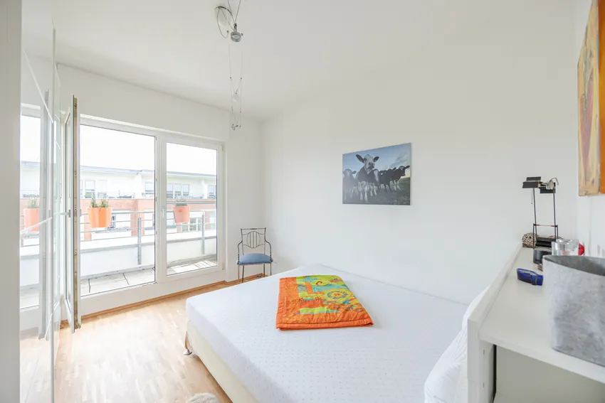 ... mit Zugang zur weiteren Dachterrasse...