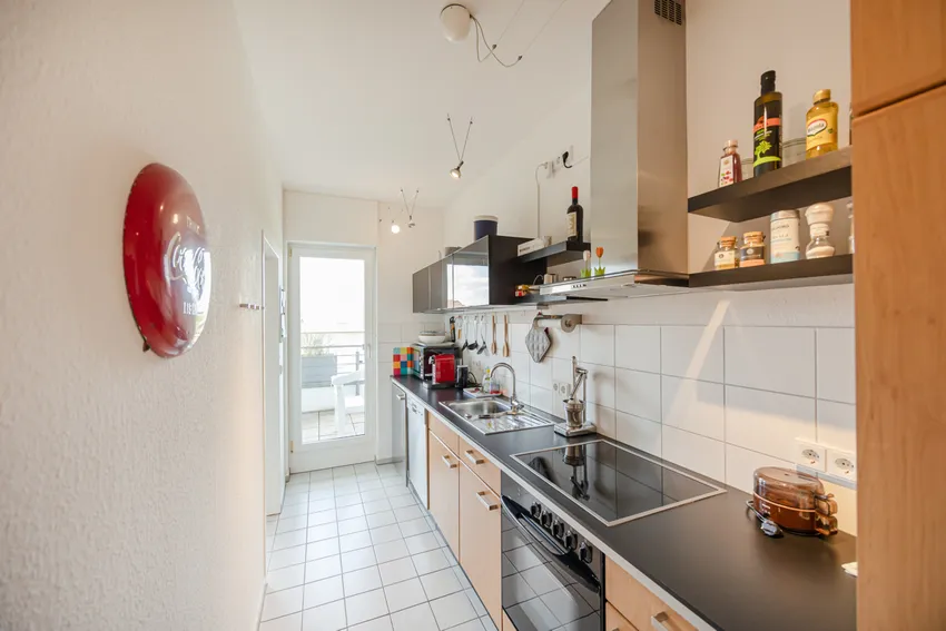 ...Zugang zur großen Dachterrasse