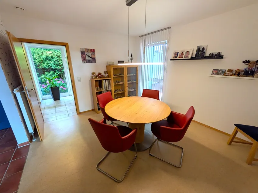 Der eigene Essbereich kann auch als Zimmer oder Büro genutzt werden