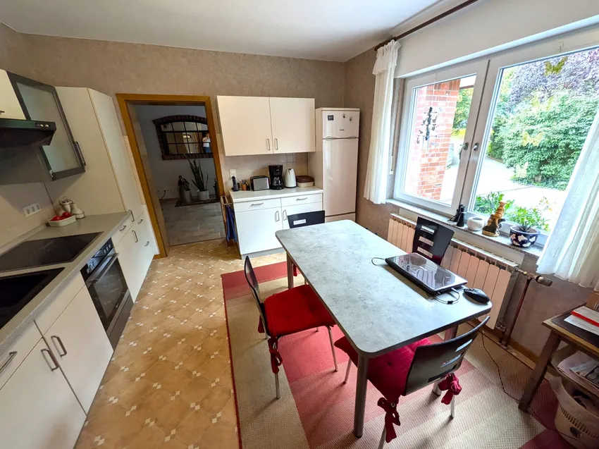 Helle und geräumige Küche