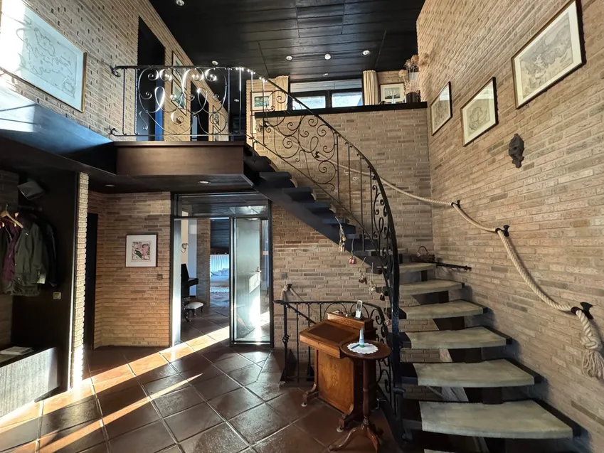 Aufgang Diele zur Galerie