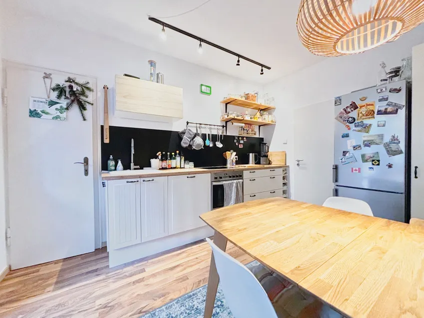 ...und Tür zum Abstellraum