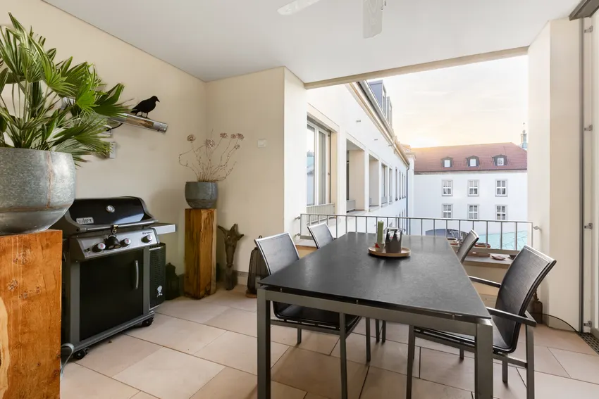 Freisitz - 2. Obergeschoss