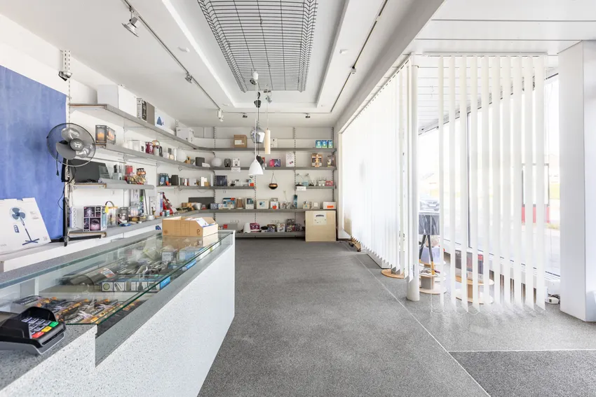 Verkaufsbreich Vorderhaus (2)