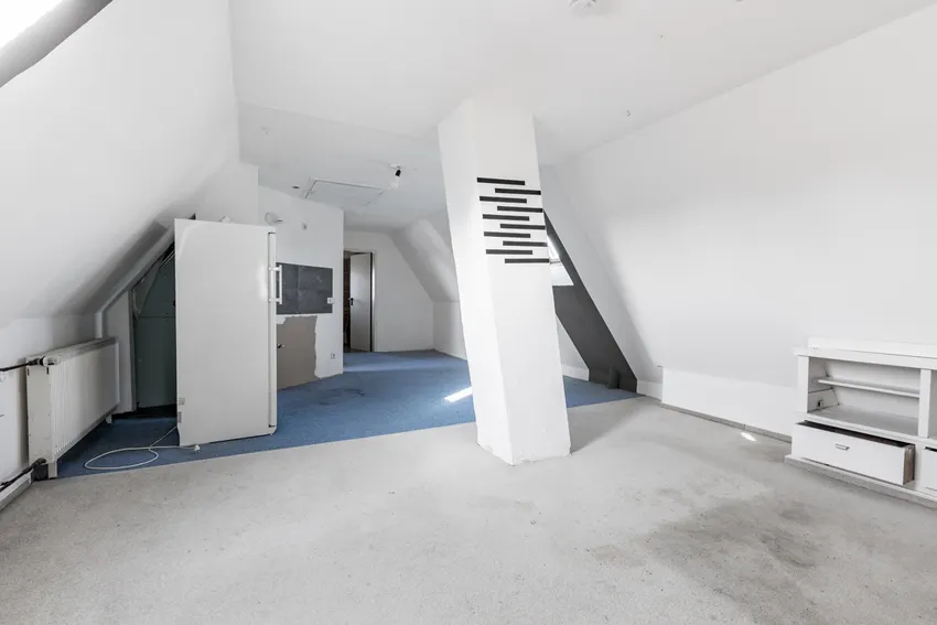 Ausgebauter Spitzboden Vorderhaus (2)