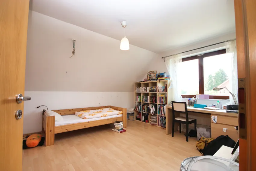 Schlafzimmer 1 