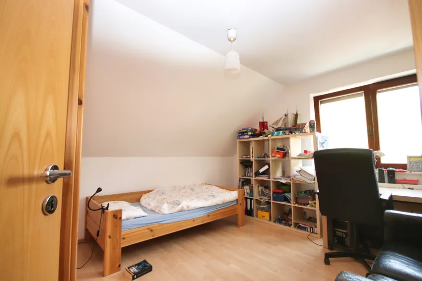 Schlafzimmer 2 
