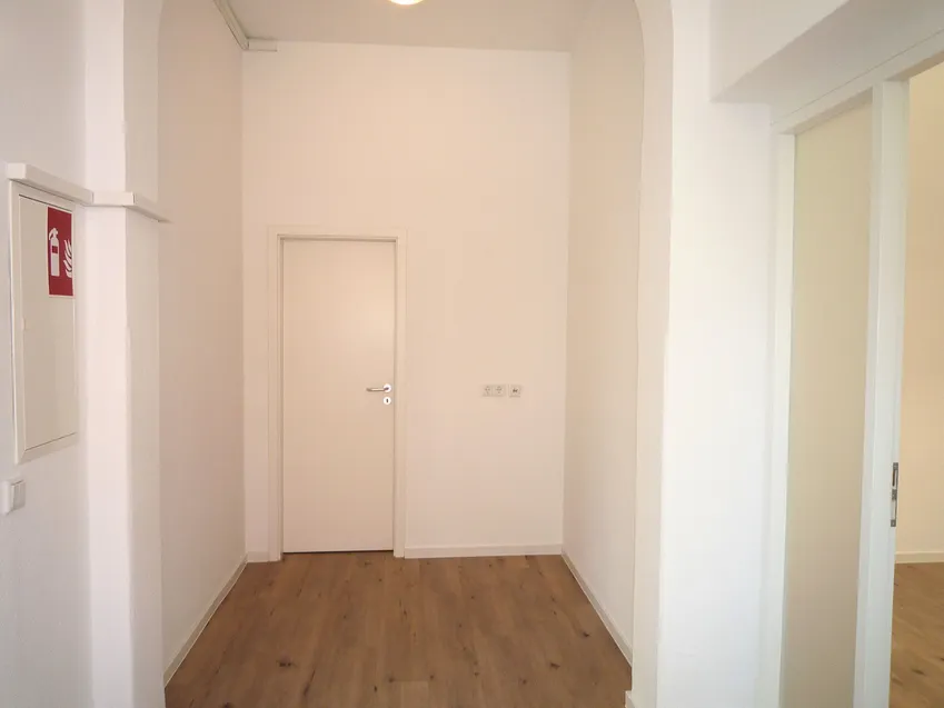 Büro 3 