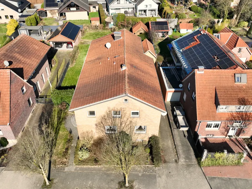 Vogelperspektive frontal
