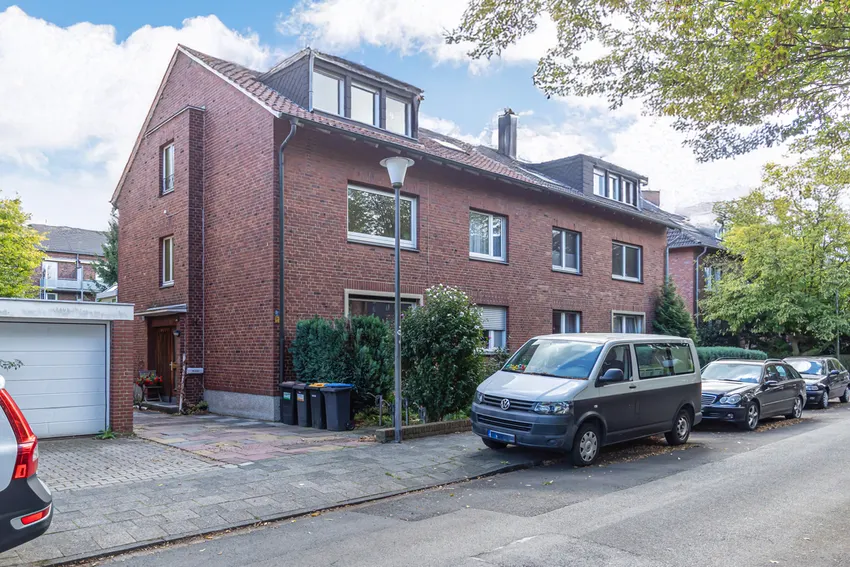 Das großzügige Wohnhaus
