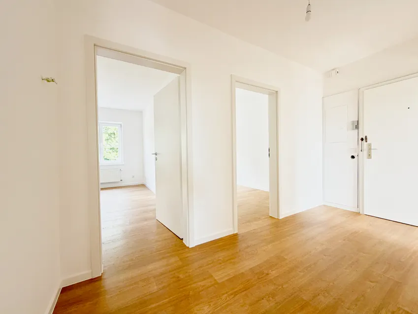 ...und Zugang zum Wohnzimmer und Arbeits-/ Gästezimmer