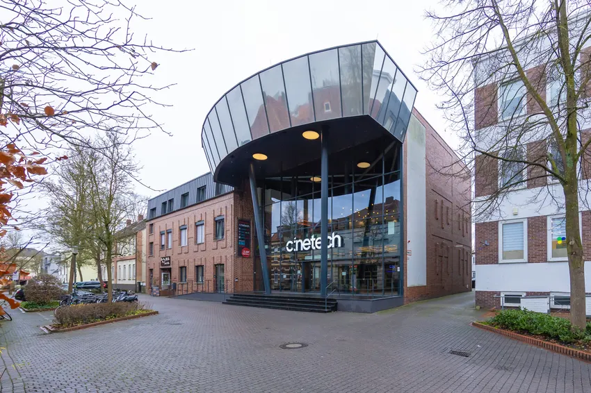 Frontansicht Kino