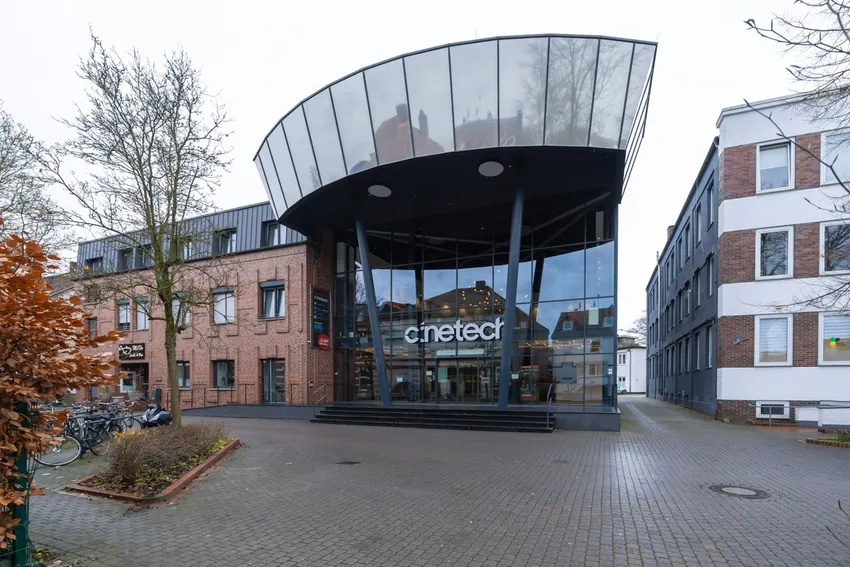 Frontansicht Kino