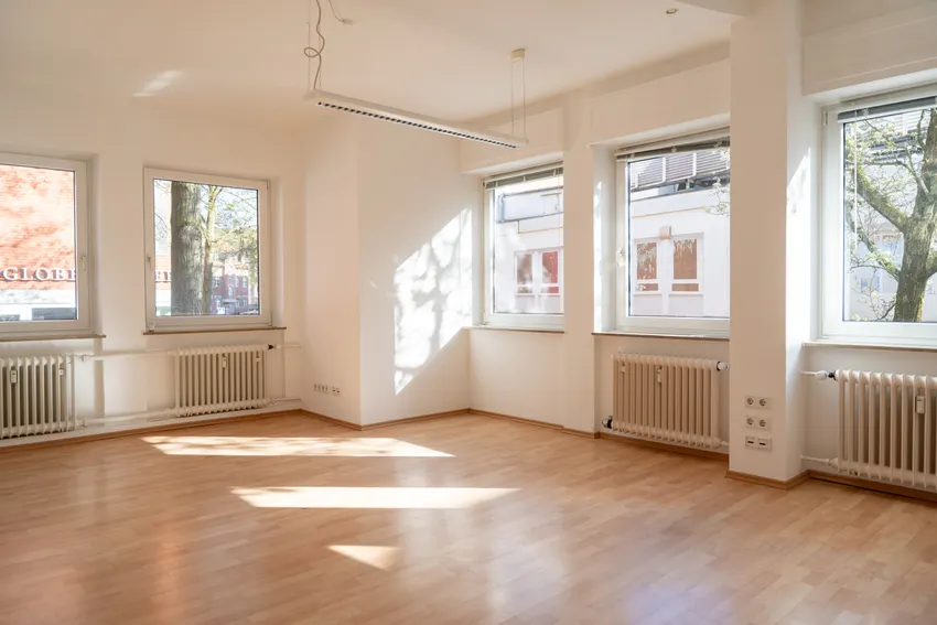Büro 1