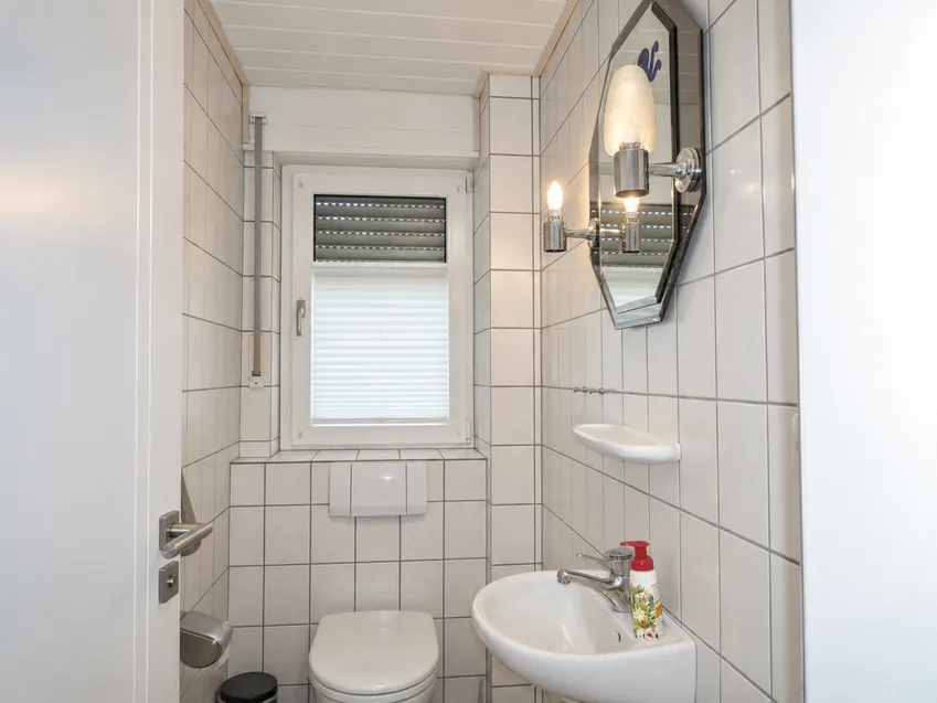Gäste-WC oben