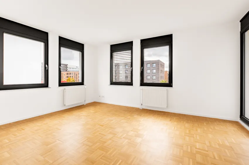 Das großzügige Wohnzimmer...