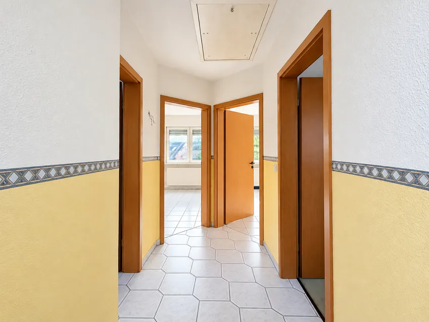 Flur 1. Obergeschoss