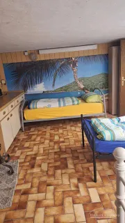 Isernhagen,  Modernisierte möblierte 3 Zimmer Firmenwohnung, großer Parkplatz, Grill und Gartennutzung für bis zu 6 Personen